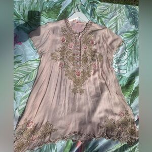 Johnny Was Light Pink Blush With Gold Embroidered Accents 👚 Rare Find !!